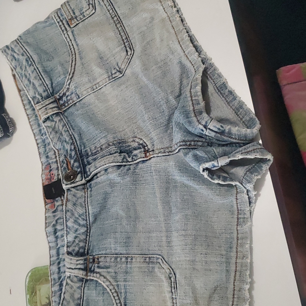 Women's shorts size 17